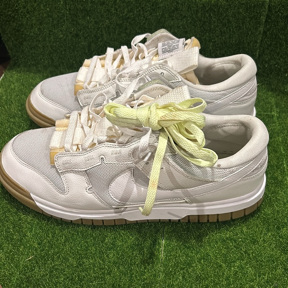 White Dunks - image 2